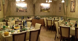 Основной зал