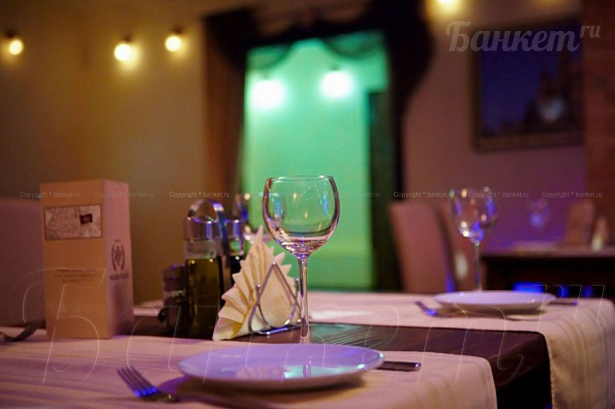 Основной зал — Ресторан Смородина