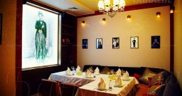 Основной зал