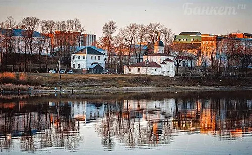 Банкетный зал Парадный — Кафе Фрегат, Псков