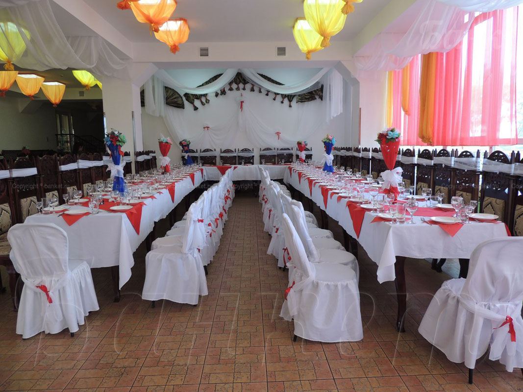 Основной зал — Кафе Чайхана Куляб