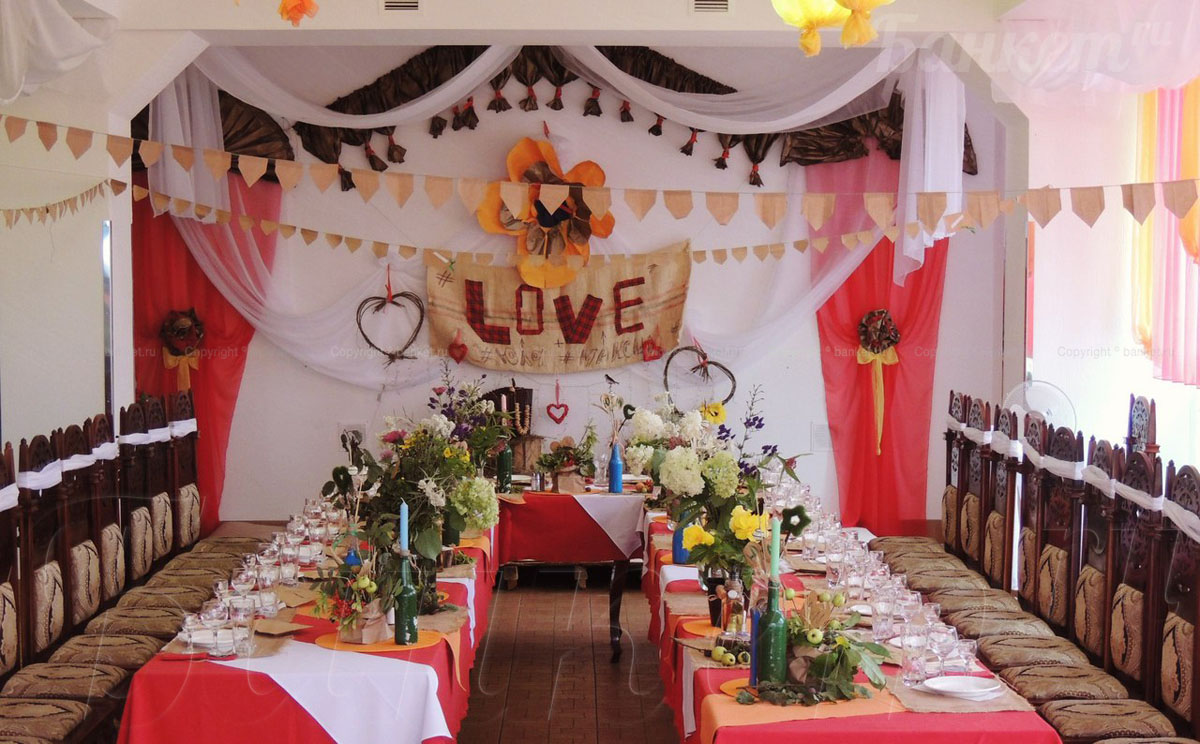 Основной зал — Кафе Чайхана Куляб