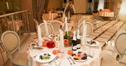 Основной зал