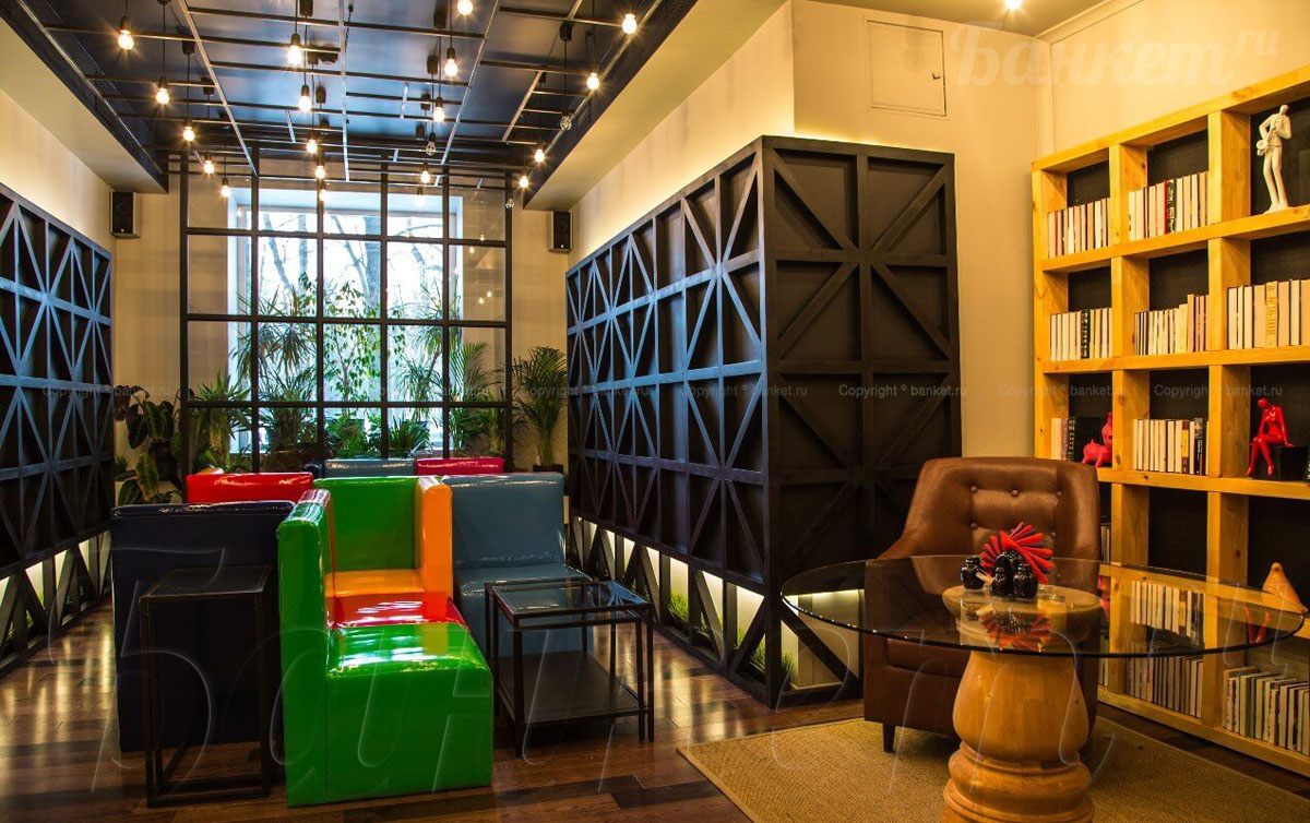 Основной зал — Ресторан Ворота солнца