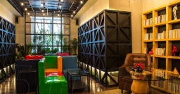 Основной зал