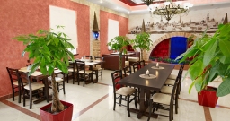 Основной зал