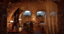 Основной зал