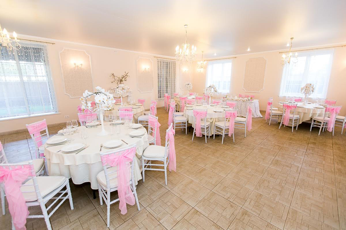 Банкетный зал на втором этаже — фото 5