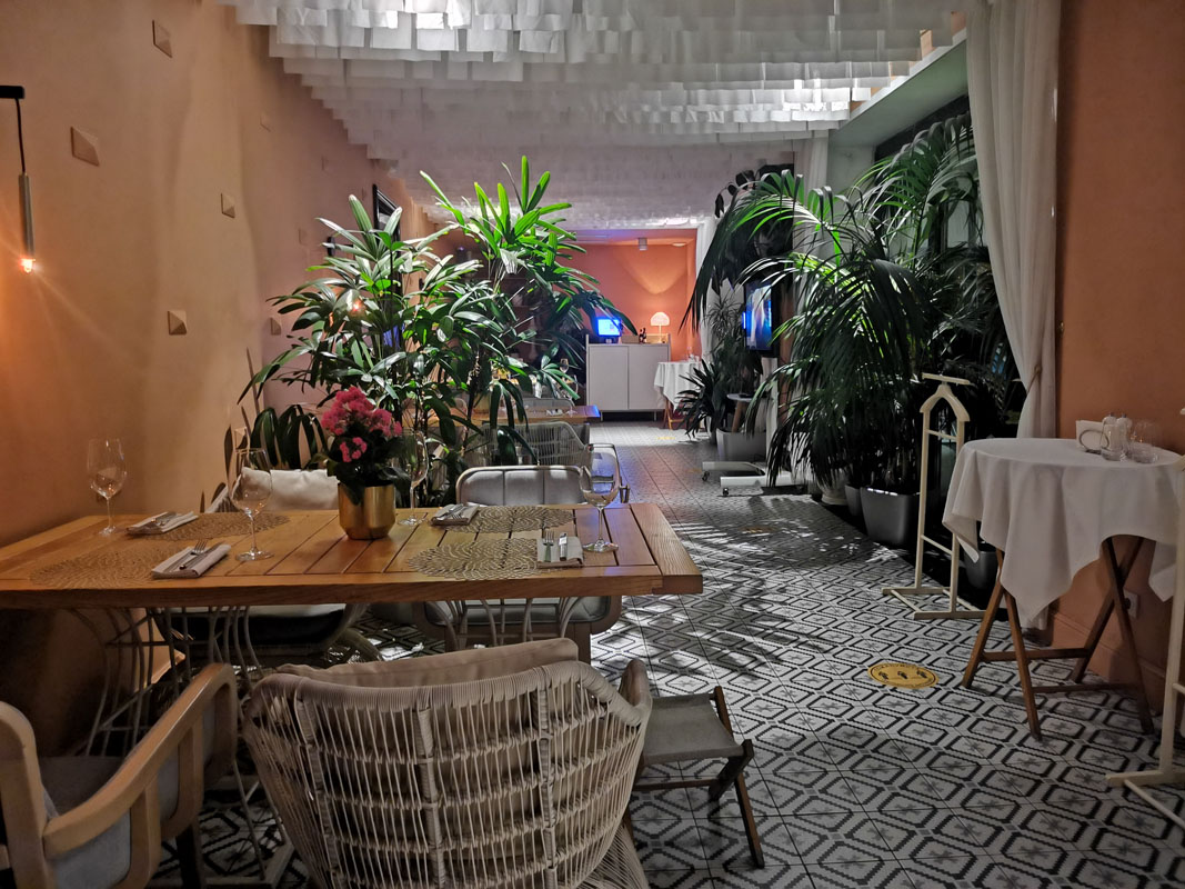 Зимний сад — Ресторан Oxus