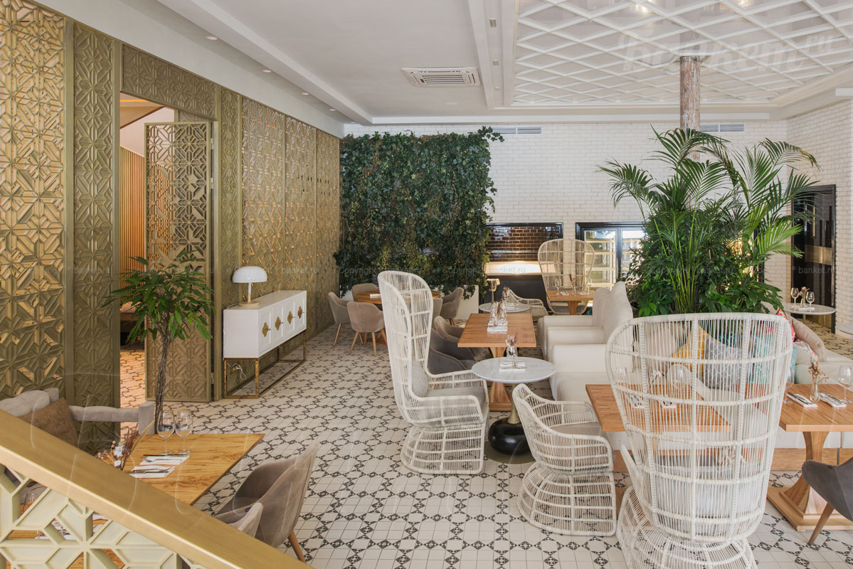 Банкетный зал 1 этаж — фото 8