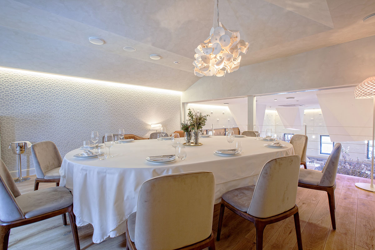 Антресоль — банкетный зал Ресторан Oxus, фото