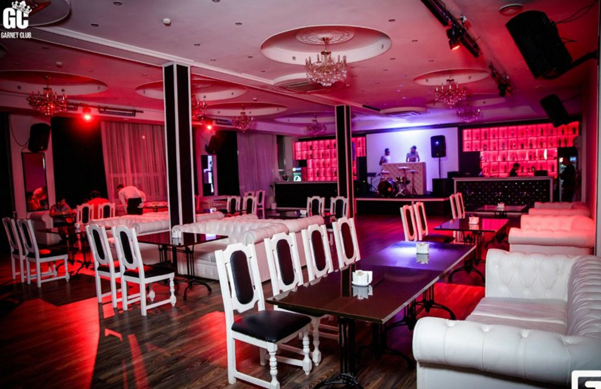 Зал на 25 человек — банкетный зал Garnet Club, фото