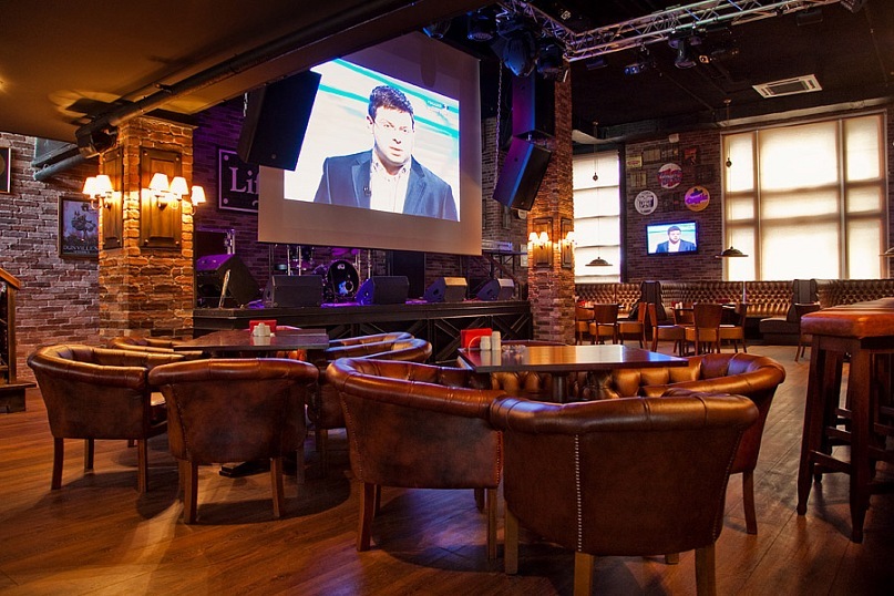 Малый зал — LIFE PUB