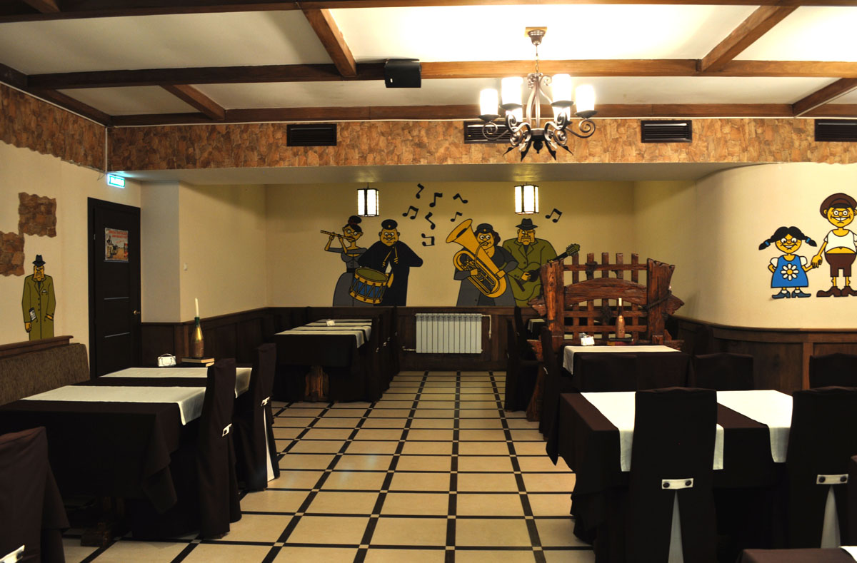 Зал на 80 человек — Штаб квартира Фрау Мюллер
