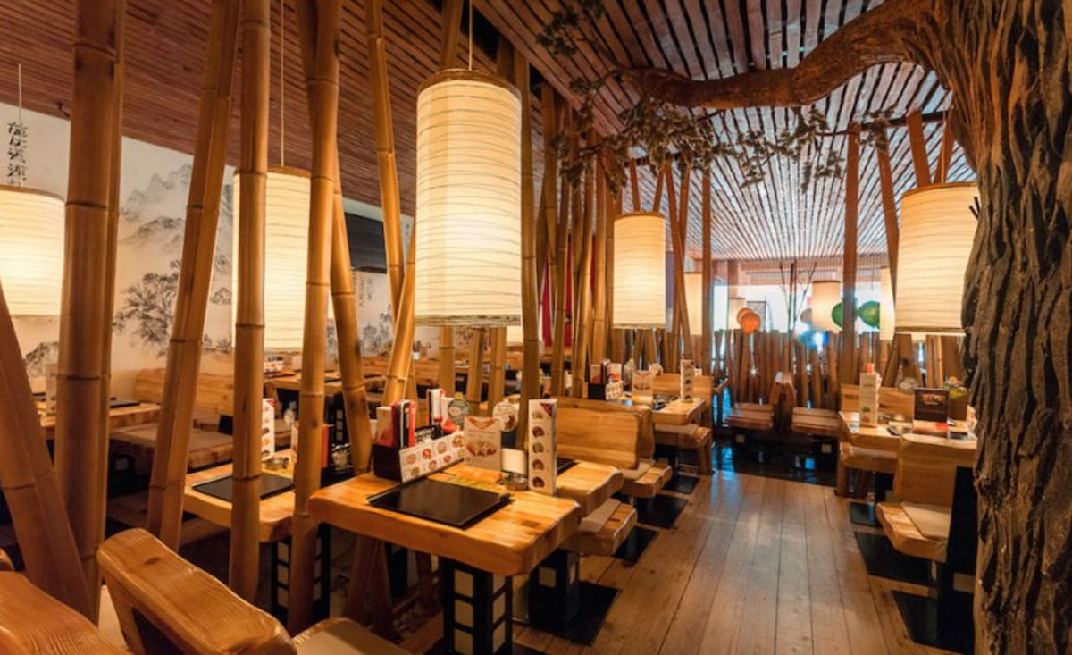 Основной зал — Тануки