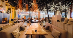 Основной зал