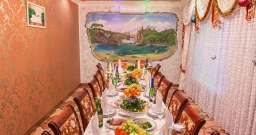 Красный VIP зал