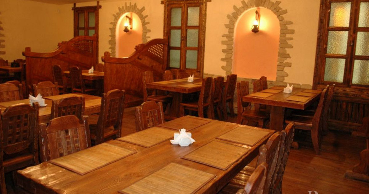 Основной зал — Шаро-Баро