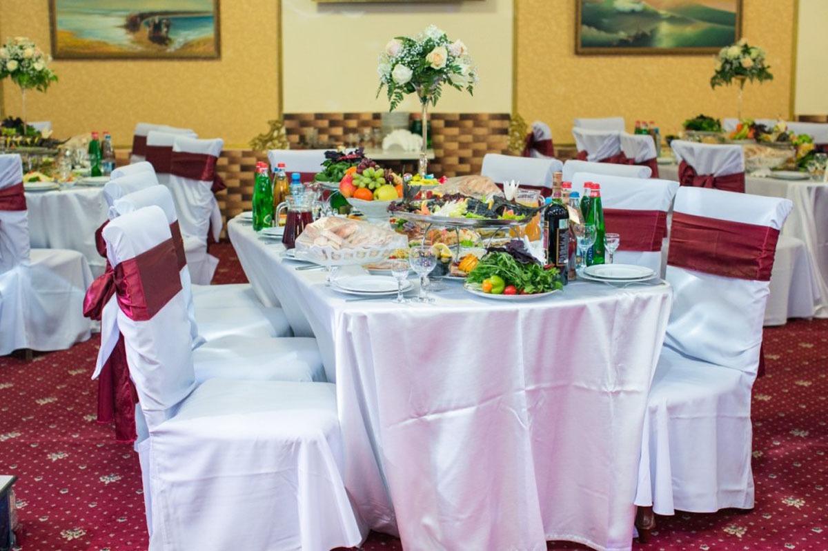 Банкетный зал — Ресторан Шарль Азнавур 