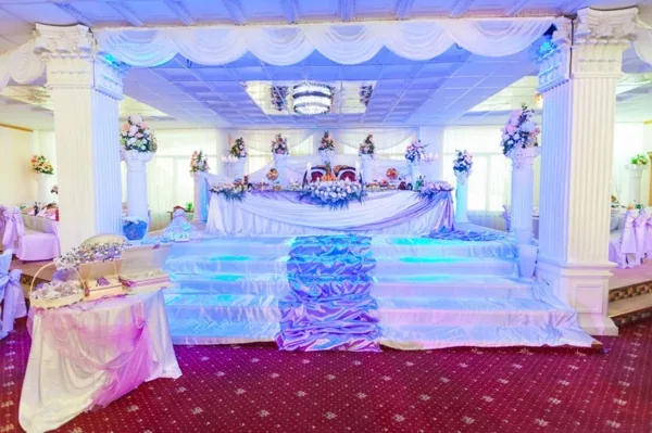 Банкетный зал