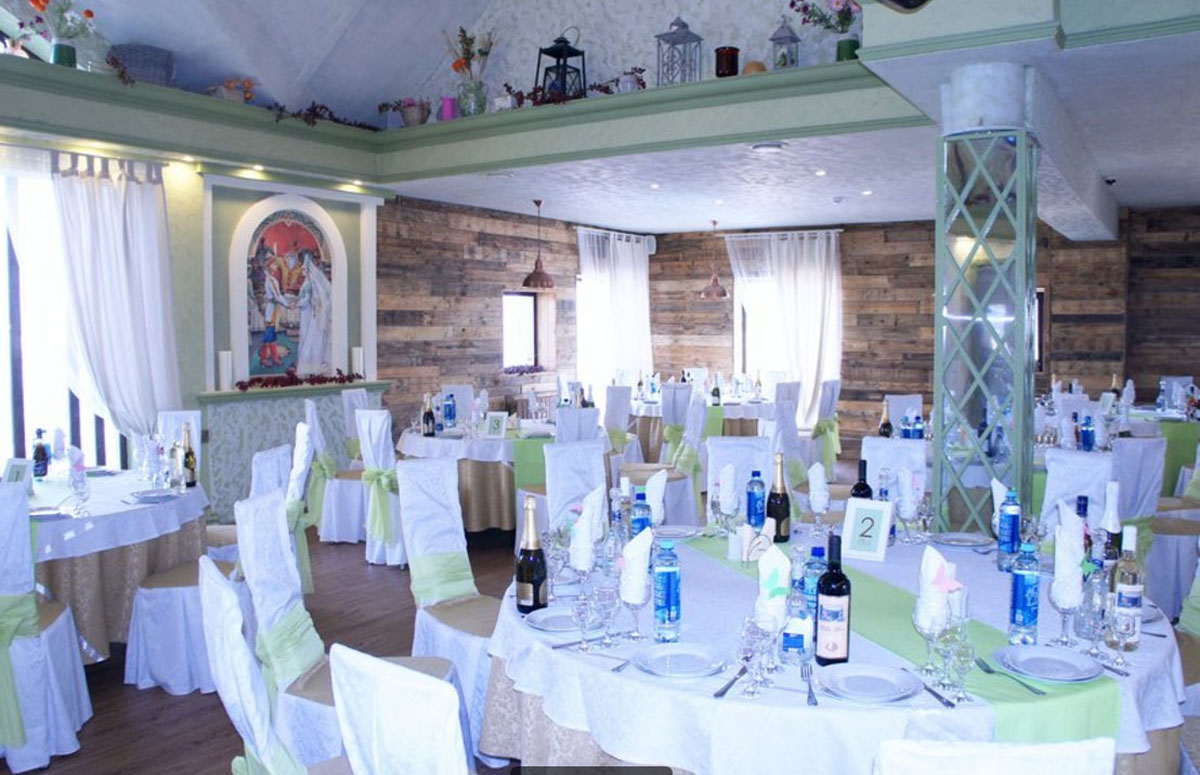 Банкетный зал на 90 человек — фото 3