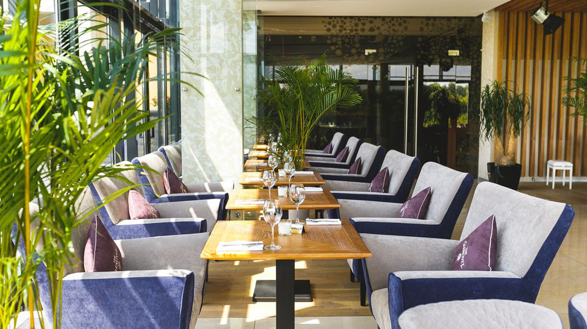 Основной зал — Miraclub