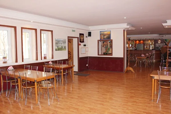 Зал на 12 человек