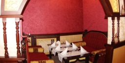 Восточный зал — подробнее о зале