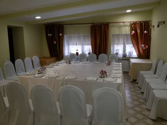 Зал на 50 человек