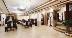 Основной зал