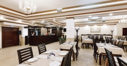 Основной зал