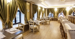 Основной зал