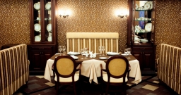 Основной зал