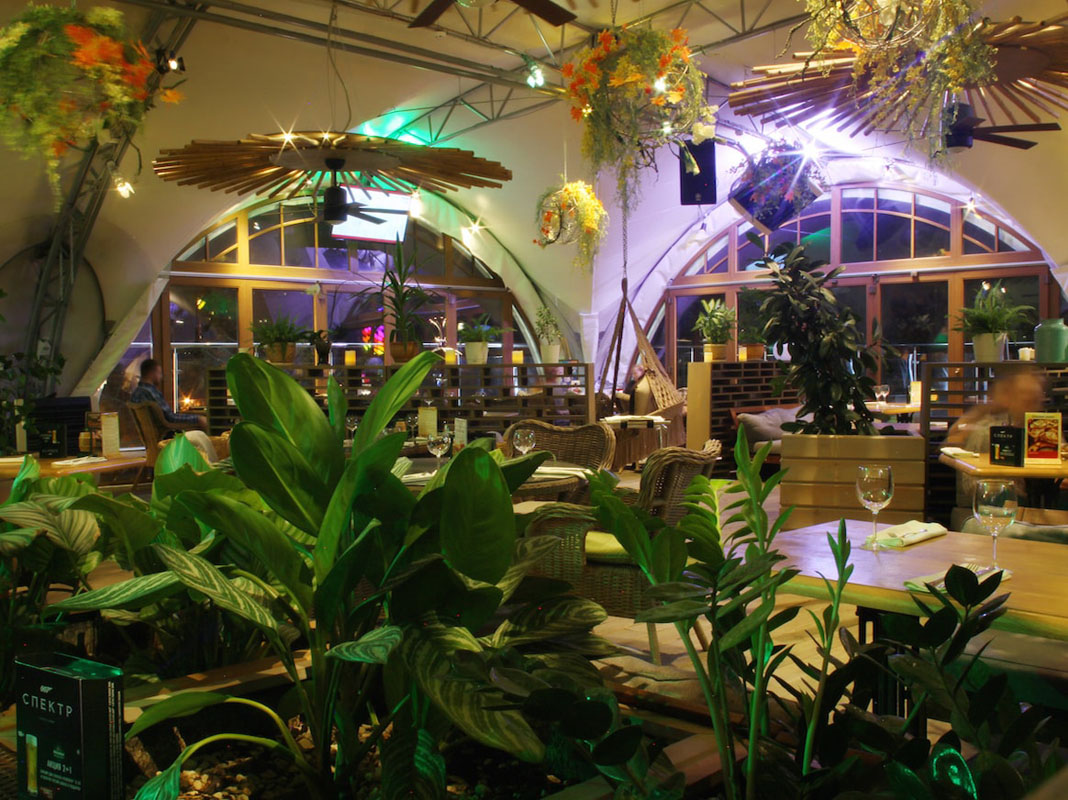 Основной зал — Кафе & Веранда Дирижабль