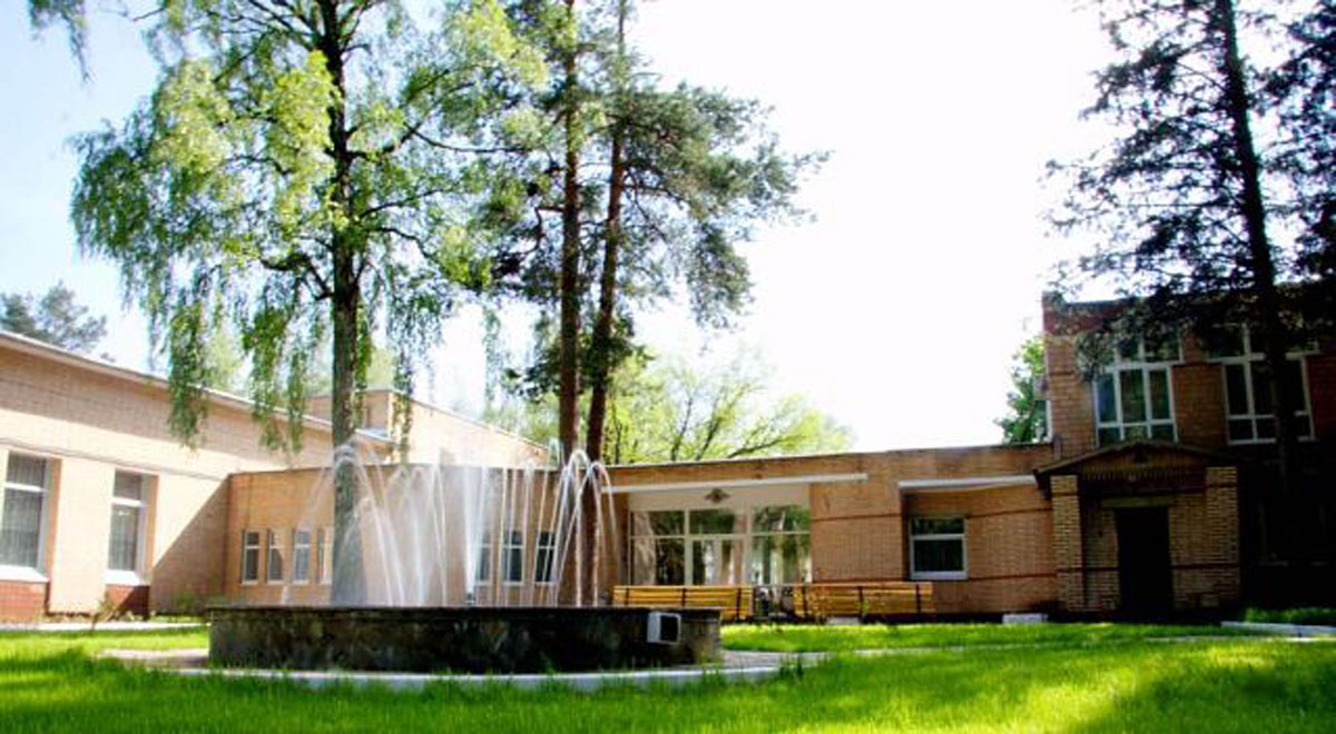 Банкетный зал — Времена года