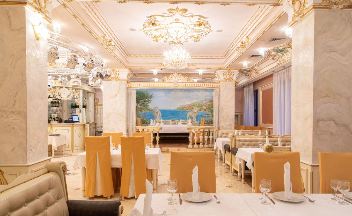 Основной зал — Версаль