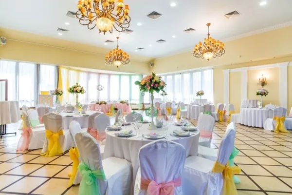 Банкетный зал