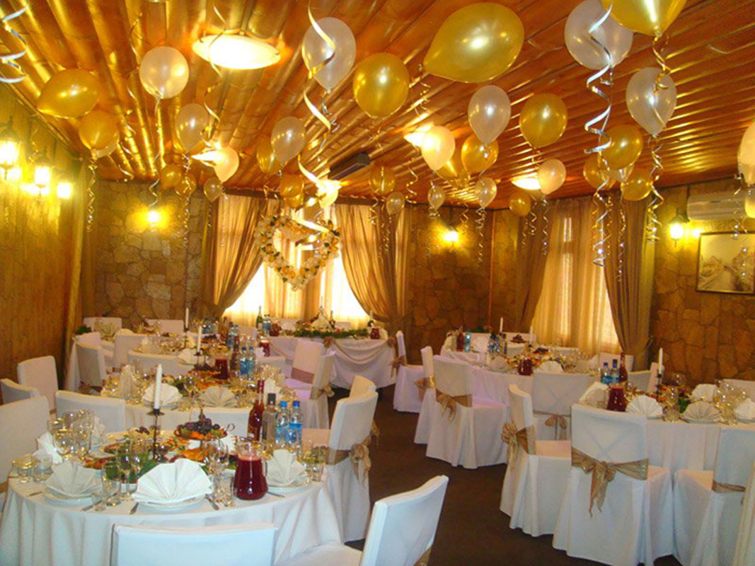 Основной зал