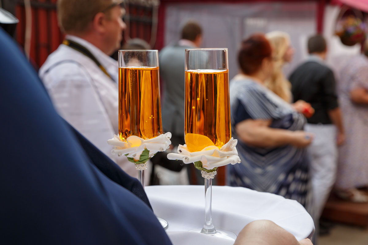 Основной зал — Кафе-бар Академия