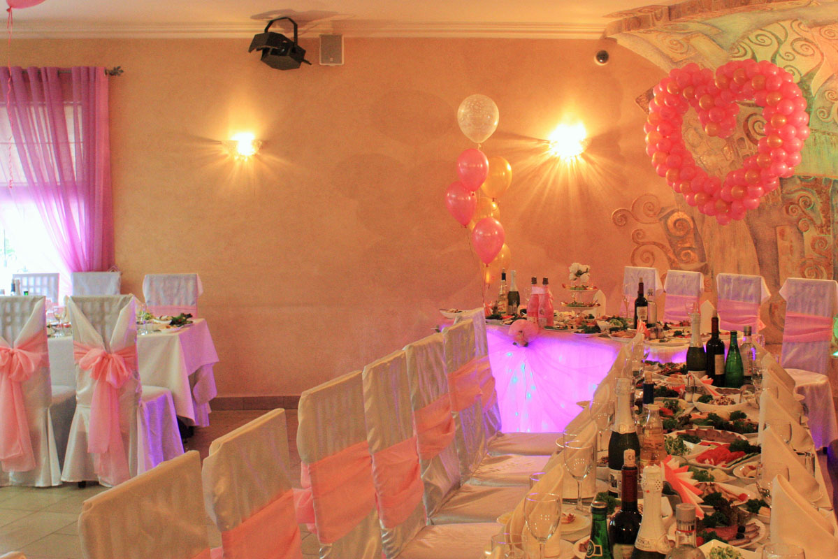 Основной зал — Кафе Эдем