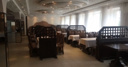 Основной зал