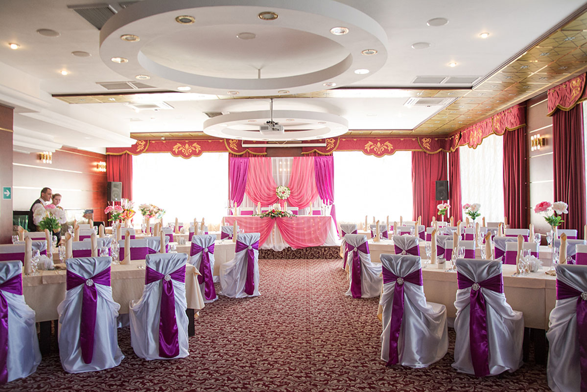 Большой банкетный зал — Ресторан Отель