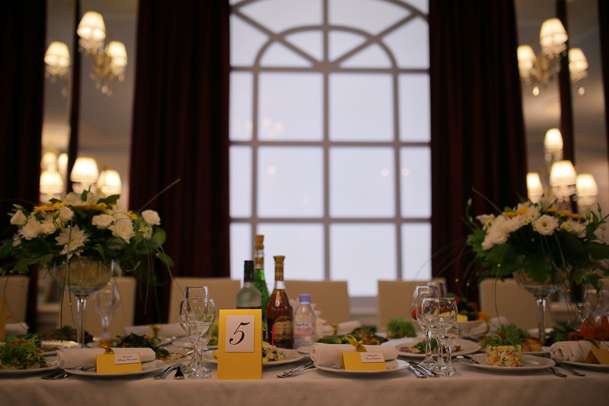 Голубой зал — Банкет Холл Apriori