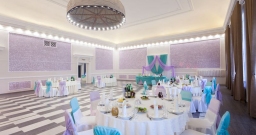 Тиара — интерьер зала