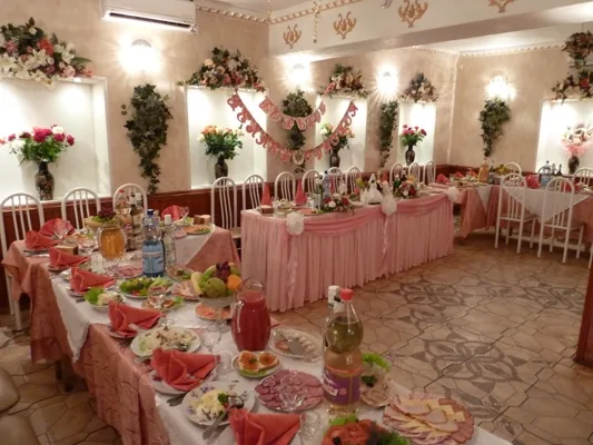 Основной зал