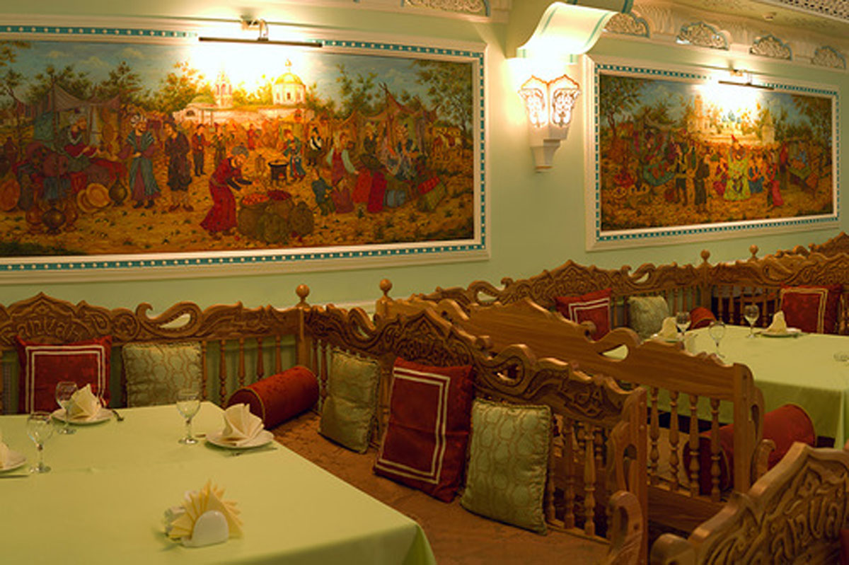 Основной зал — Чайхона Бархан