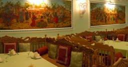 Основной зал — интерьер зала