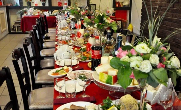 Основной зал