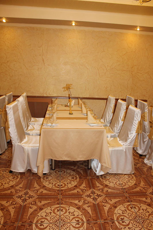 Основной зал