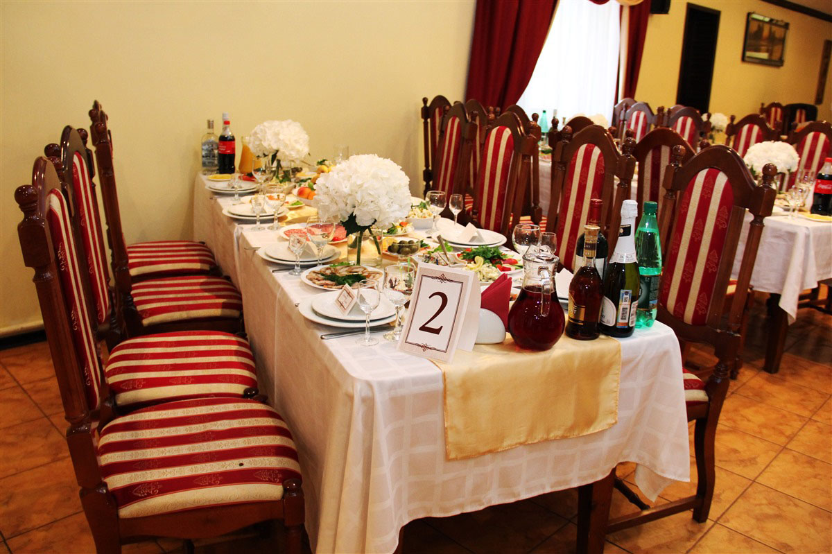 Белый зал — Ресторан Оазис